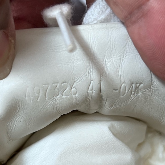 Gucci Women’s Ace “LOVED” Rhinestone Platform Sneakers Size 41EU/11US - Picture 5 of 11